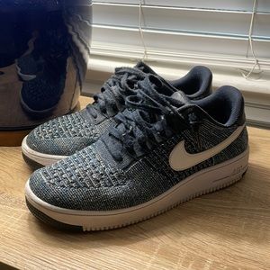 Nike Air Force 1 Flyknit